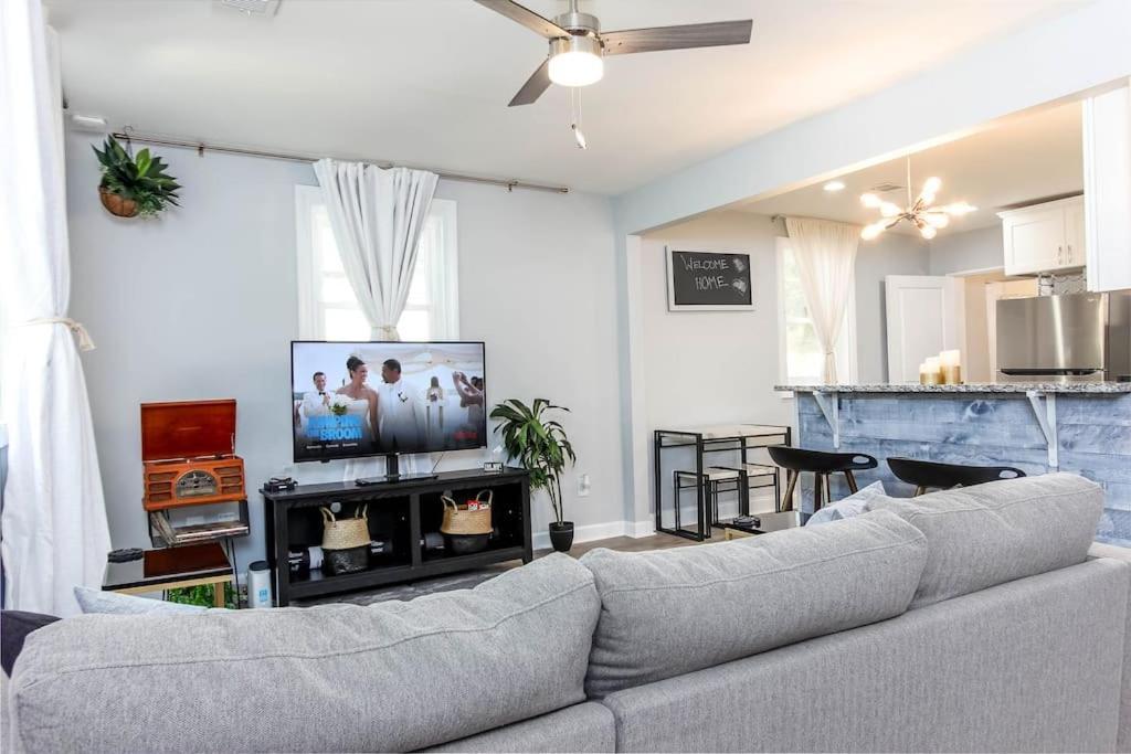 West End Bungalow Perfect To Work, Play, & Escape Atlanta Exterior photo